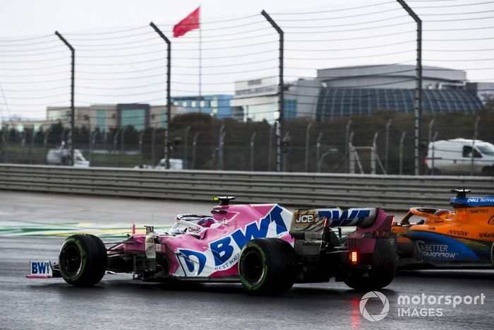 Lance Stroll, Racing Point RP20, Carlos Sainz Jr., McLaren MCL35