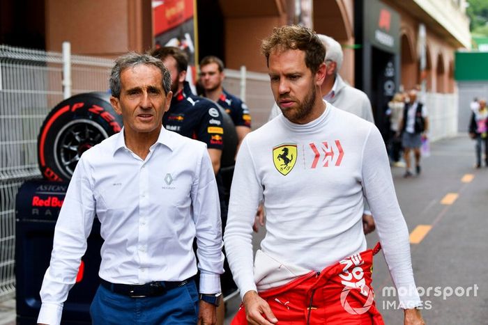 Alain Prost, Renault F1 Team, con Sebastian Vettel, Ferrari