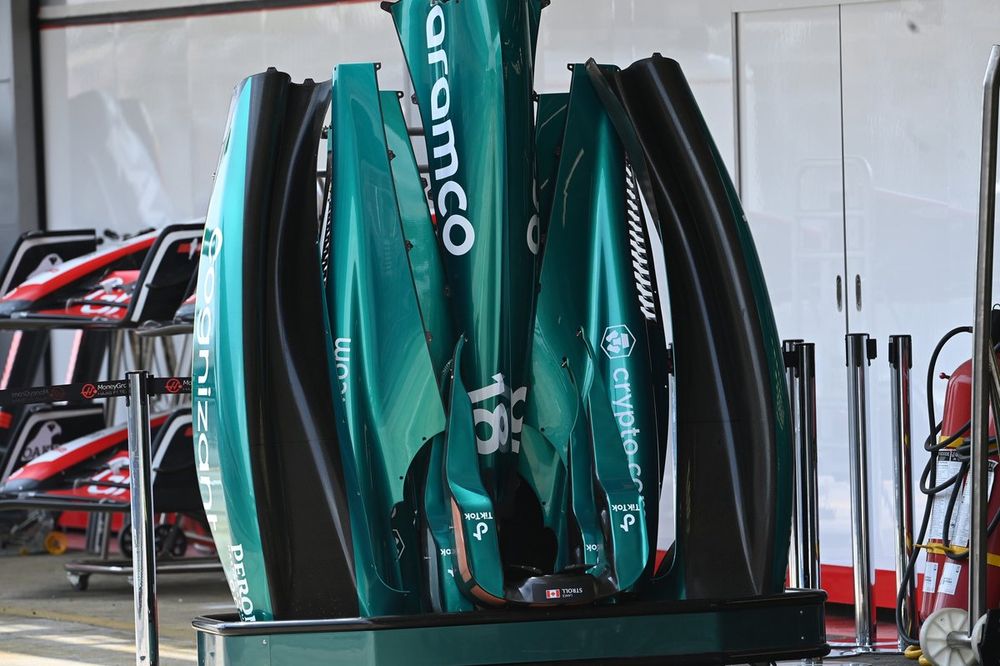 Aston Martin AMR23 Carrocería 