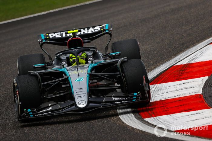 Lewis Hamilton, Mercedes F1 W15