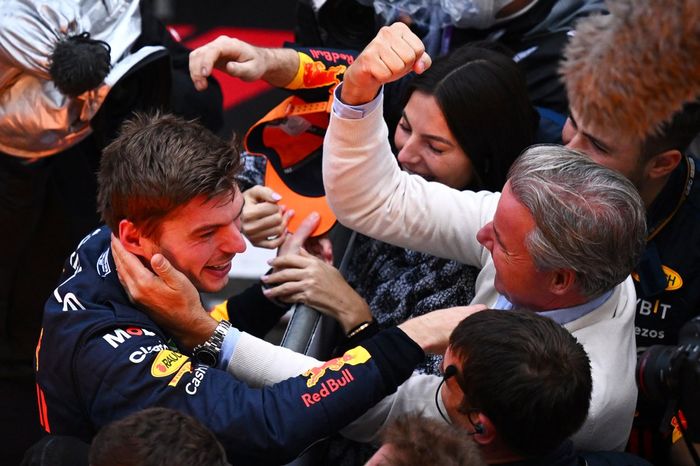 Ganador y campeón mundial Max Verstappen, Red Bull Racing
