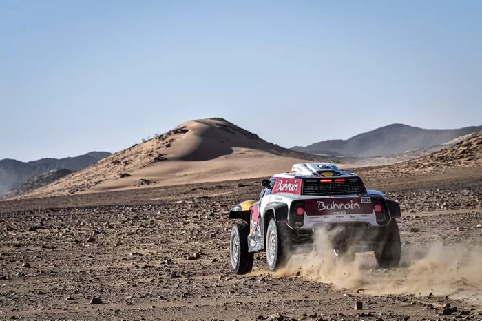 #302 JCW X-Raid Team: Stephane Peterhansel, Paulo Fiuza