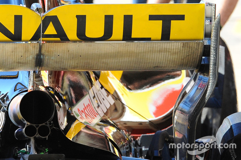 Renault Sport F1 Team RS18 detalle alerón trasero