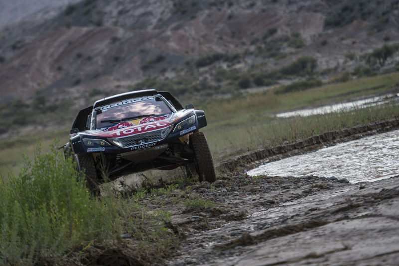 #303 Peugeot Sport Peugeot 3008 DKR: Carlos Sainz, Lucas Cruz