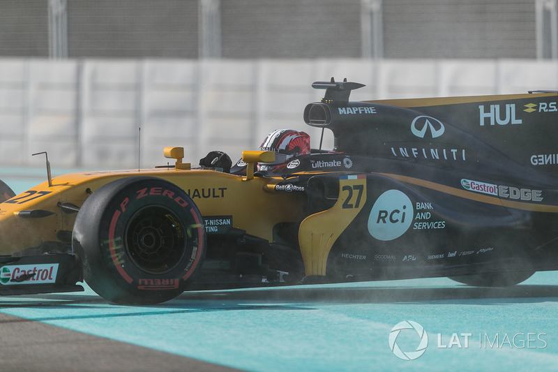 Nico Hulkenberg, Renault Sport F1 Team RS17 spins