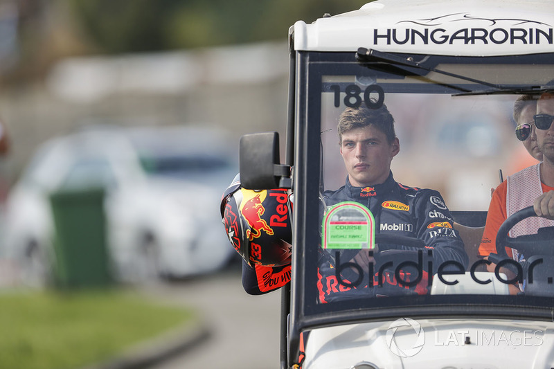 Max Verstappen, Red Bull Racing abandona