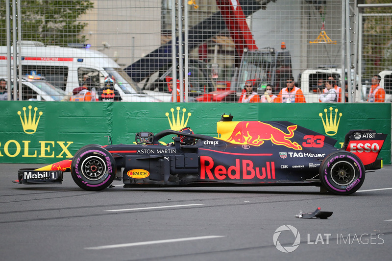 The crashed car of Max Verstappen, Red Bull Racing RB14