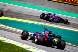 Pierre Gasly, Scuderia Toro Rosso STR12, Brendon Hartley, Scuderia Toro Rosso STR12