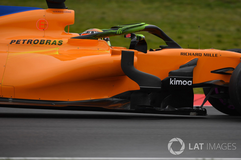 McLaren MCL33