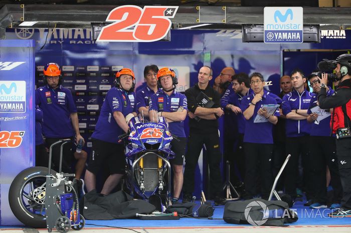 Garaje de Maverick Viñales, Yamaha Factory Racing