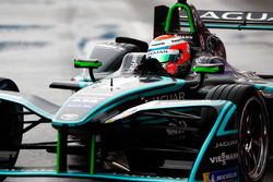 Nelson Piquet Jr., Jaguar Racing