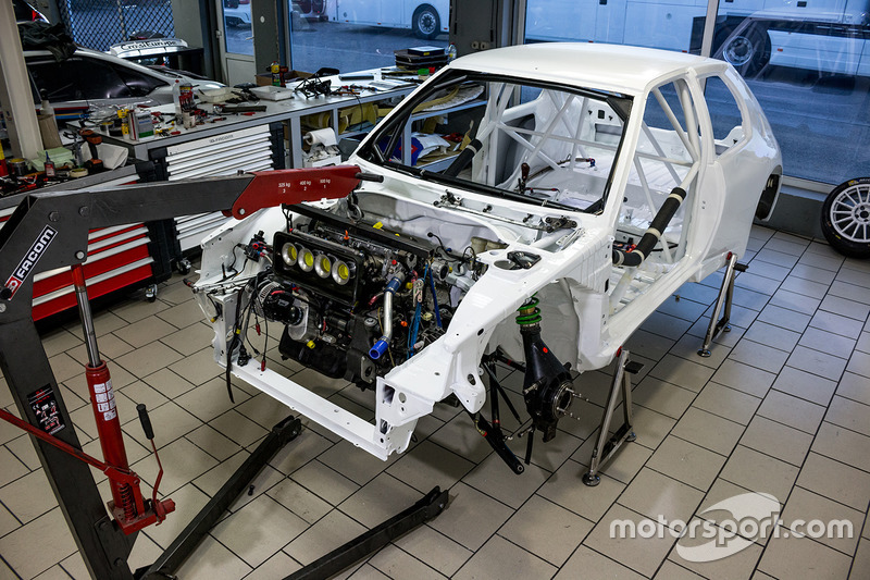 Sébastien Loeb Racing, ricostruzione della Peugeot 306 Maxi