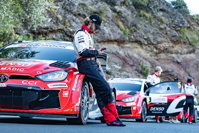 Oliver Solberg, Elliott Edmondson, Toyota Gazoo Racing WRT Toyota GR Yaris Rally1
