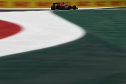 Carlos Sainz Jr., Scuderia Toro Rosso STR11