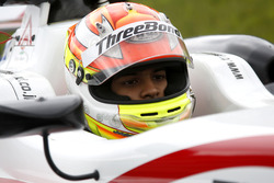 Arjun Maini, ThreeBond with T-Sport Dallara F312 NBE