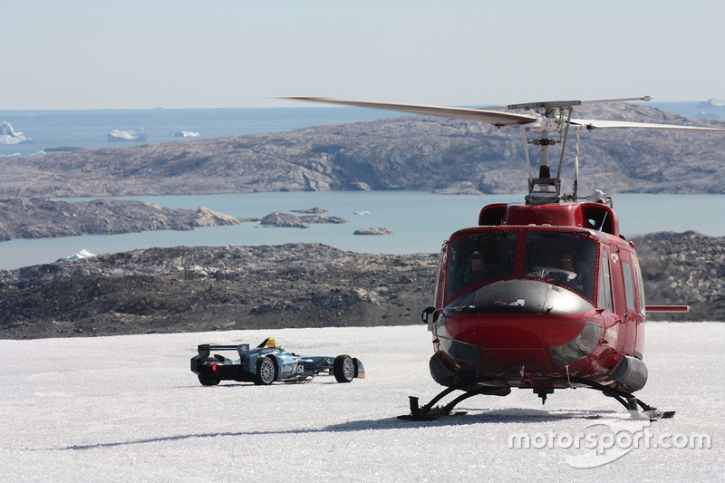 Di Grassi pilota un Fórmula E en el Ártico