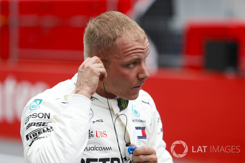 Pole sitter Valtteri Bottas, Mercedes AMG F1