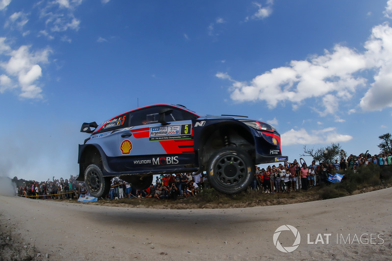 Thierry Neuville, Nicolas Gilsoul, Hyundai i20 WRC, Hyundai Motorsport