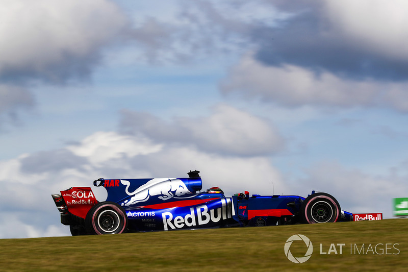 https://cdn-9.motorsport.com/images/mgl/Y97LnW70/s8/f1-united-states-gp-2017-brendon-hartley-scuderia-toro-rosso-str12.jpg f1-united-states-gp-2017-brendon-hartley-scuderia-toro-rosso-str12