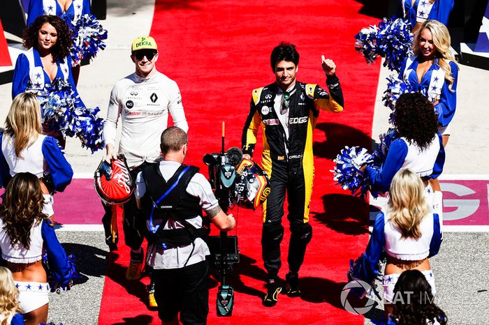 Nico Hulkenberg, Renault Sport F1 Team, Carlos Sainz Jr., Renault Sport F1 Team,