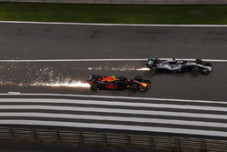Макс Ферстаппен, Red Bull Racing RB14, Льюіс Хемілтон, Mercedes-AMG F1 W09 EQ Power+