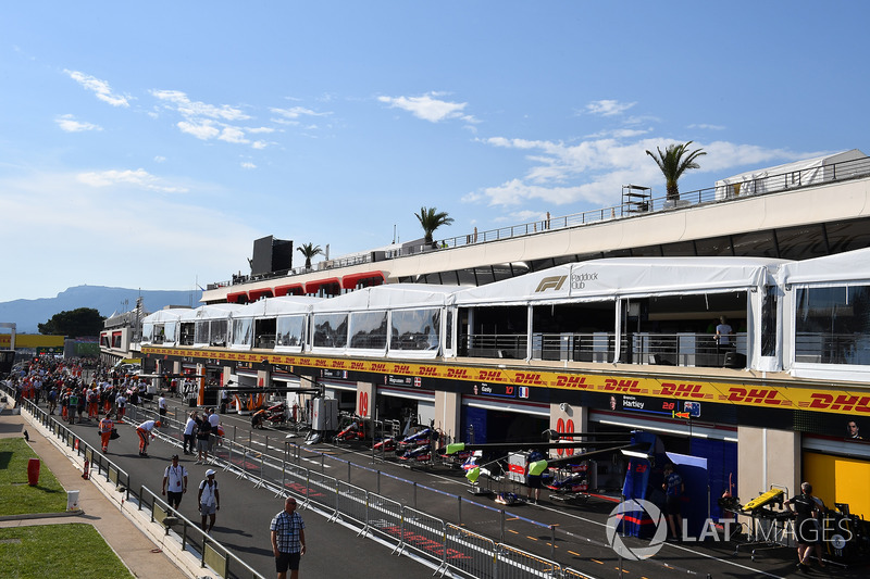 Pit lane