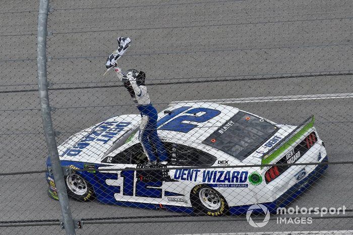 Race Winner Ryan Blaney, Team Penske, Ford Mustang