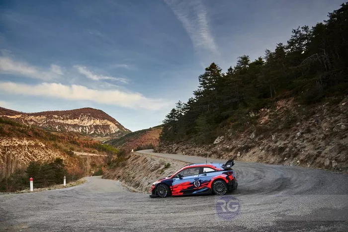 Ott Tanak, Martin Jarveoja, Hyundai i20 Coupe WRC