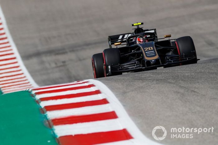 18º Kevin Magnussen, Haas F1 Team VF-19 (acabó abandonando)