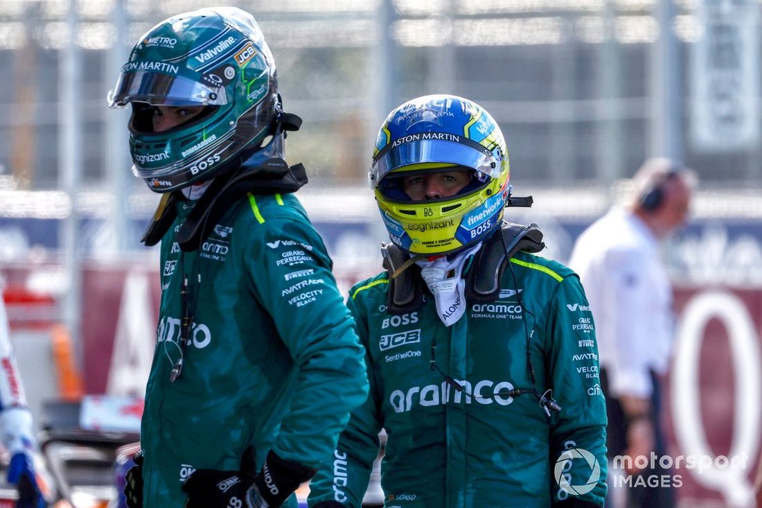 Lance Stroll, Aston Martin F1 Team, Fernando Alonso, Aston Martin F1 Team, en Parc Ferme tras la clasificación Sprint