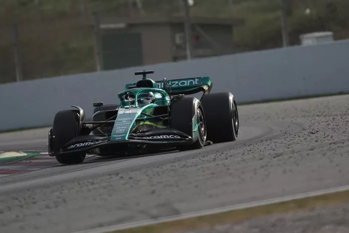 Lance Stroll, Aston Martin AMR22