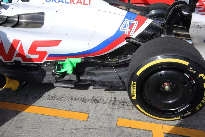 Detalle trasero del Haas VF-22