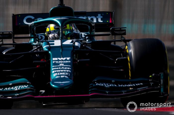 Nick Yelloly, Aston Martin AMR21 