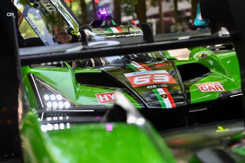 #63 Lamborghini Iron Lynx Lamborghini SC63 de Mirko Bortolotti, Daniil Kvyat, Edoardo Mortara