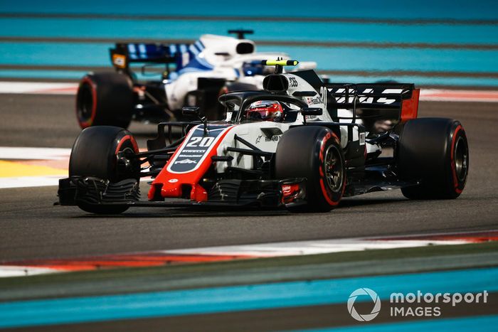 Kevin Magnussen, Haas F1 Team VF-18 y Lance Stroll, Williams FW41 