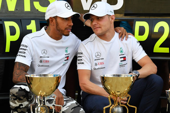 Lewis Hamilton, Mercedes AMG F1 ve Valtteri Bottas, Mercedes AMG F1
