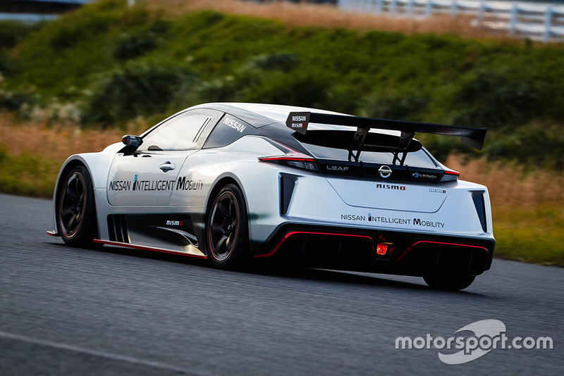 Nissan LEAF NISMO RC