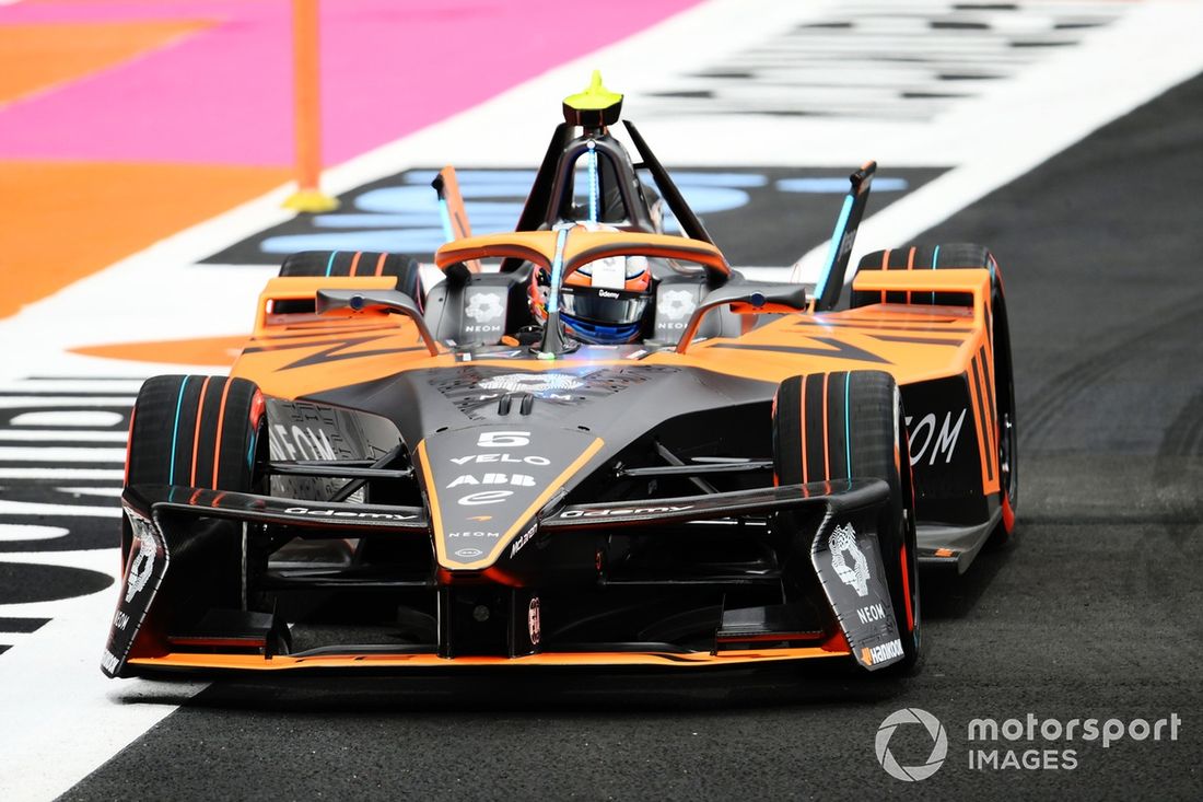 Taylor Barnard NEOM McLaren Formula E Team Nissan e-4ORCE 05