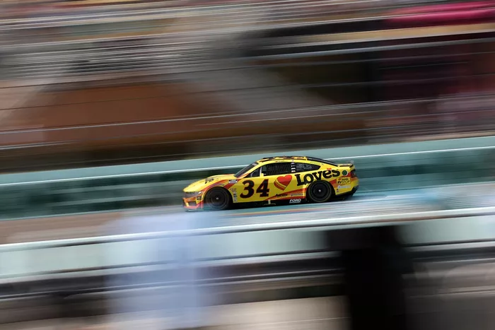 Todd Gilliland, Front Row Motorsports Ford