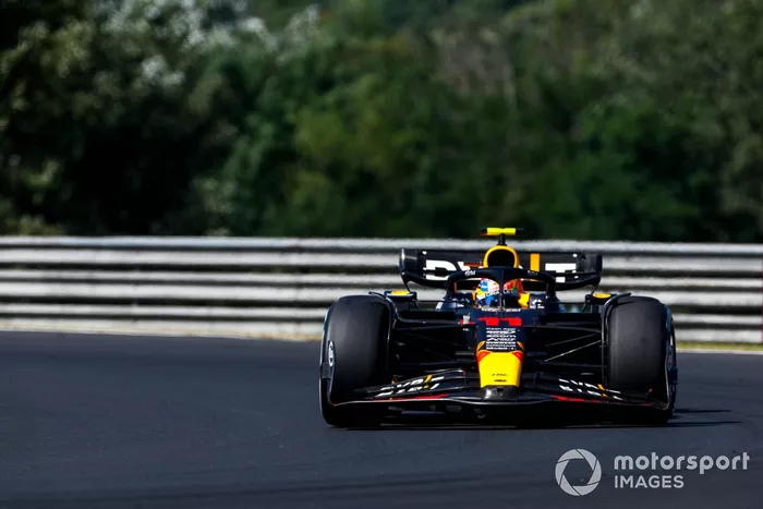 Sergio Pérez, Red Bull Racing RB19