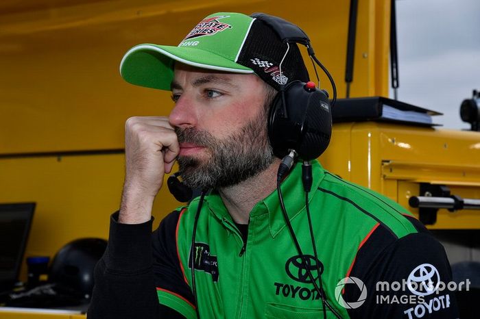 Kyle Busch, Joe Gibbs Racing, Toyota Camry Interstate Batteries Adam Stevens