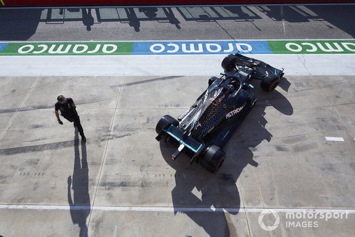 Lewis Hamilton, Mercedes F1 W11