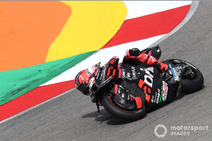 Maverick Viñales, Aprilia Racing Team