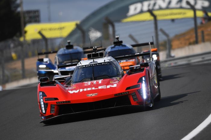 #311 Cadillac Whelen Cadillac V-Series.R: Jack Aitken, Felipe Drugovich, Frederik Vesti