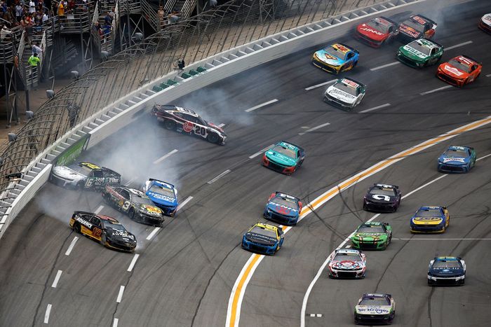 AJ Allmendinger, Kaulig Racing Chevrolet, Ryan Blaney, Team Penske Ford, Austin Dillon, Richard Childress Racing Chevrolet, Kyle Larson, Hendrick Motorsports Chevrolet, Christopher Bell, Joe Gibbs Racing Toyota