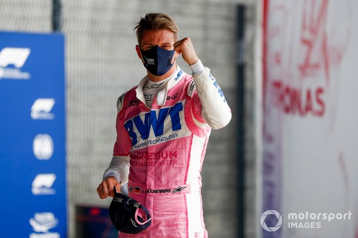 Tercer puesto Nico Hulkenberg, Racing Point celebra en Parc Ferme