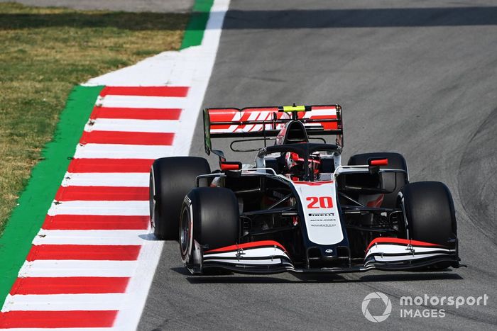 Kevin Magnussen, Haas VF-20 