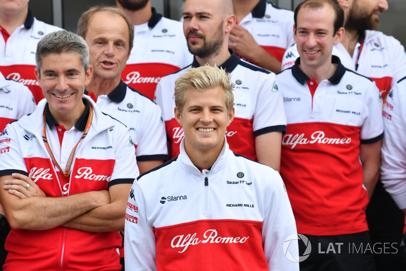 Sauber birthday celebrations for Marcus Ericsson, Sauber