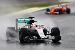 Lewis Hamilton, Mercedes AMG F1 W07 Hybrid