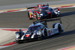 #2 Porsche Team, Porsche 919 Hybrid: Romain Dumas, Neel Jani, Marc Lieb; #8 Audi Sport Team Joest, Audi R18: Lucas di Grassi, Loic Duval, Oliver Jarvis
